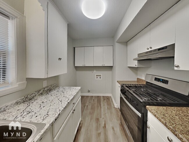Photo - 3862 Meadowbrook Dr