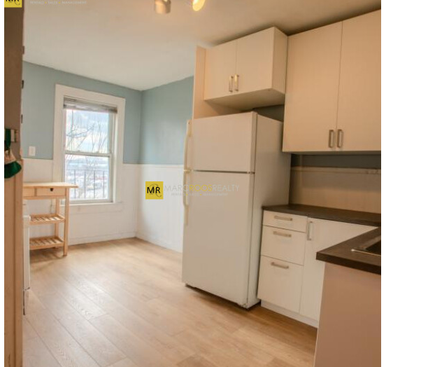 Building Photo - 27 W 5th St Unit 3 Rental