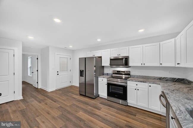Photo - 33A Et Andrews Way