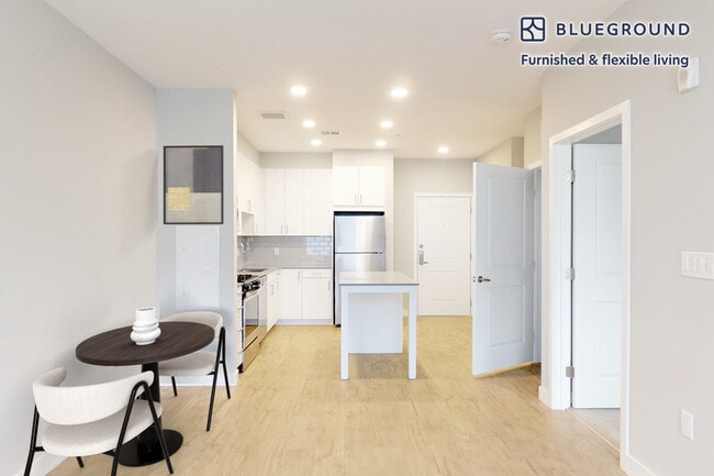 861 Broadway-SI FL2-ID6859A