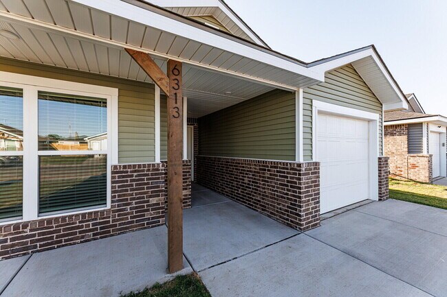 Photo - 6313 Volney Ave