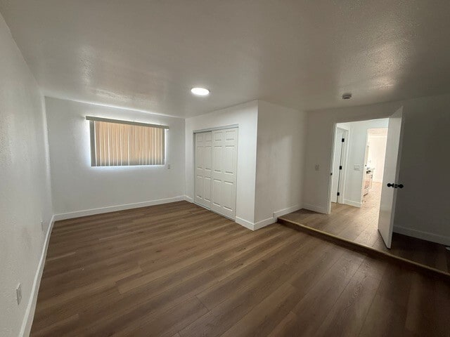 Building Photo - 8901 1/2 Holmes Ave