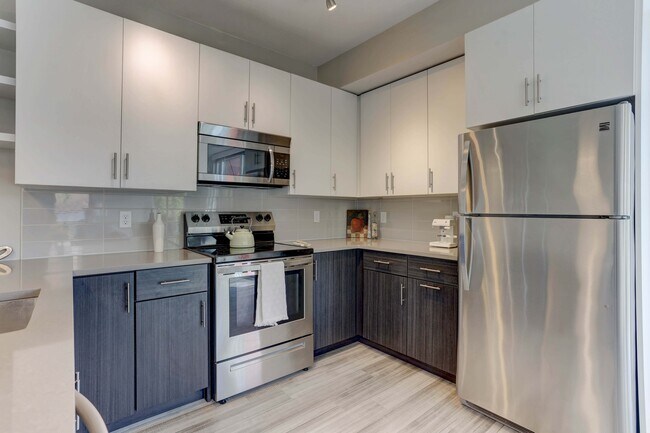 Jax Apartments