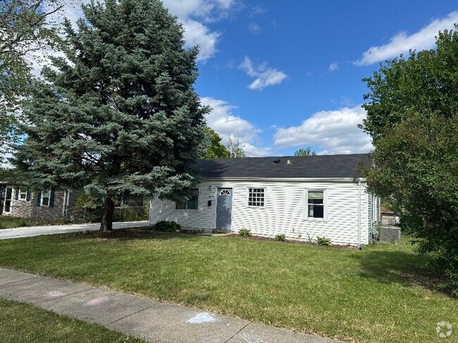 Building Photo - 1843 Burry Cir Dr Rental