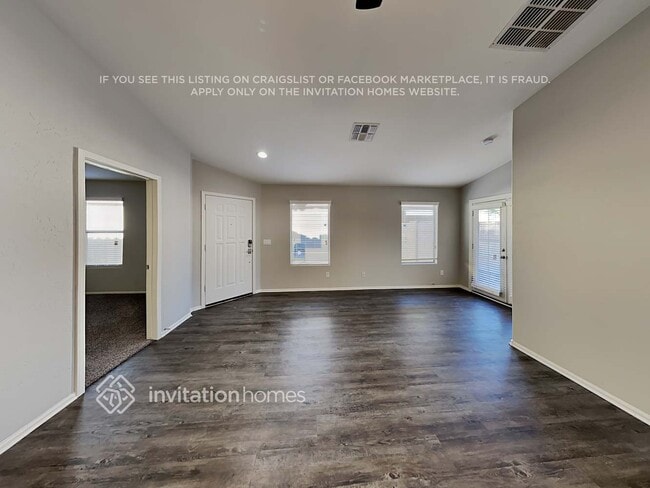 Photo - 40131 W Thornberry Ln