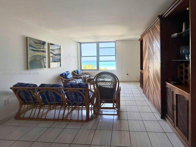 Photo - 2899 Collins Ave Unit 905