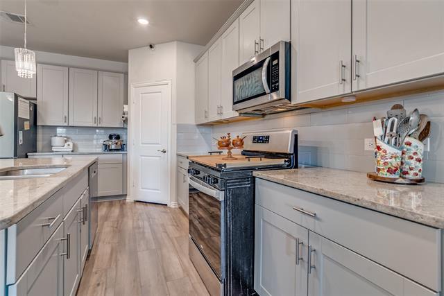 Photo - 10901 Tamarisk Dr