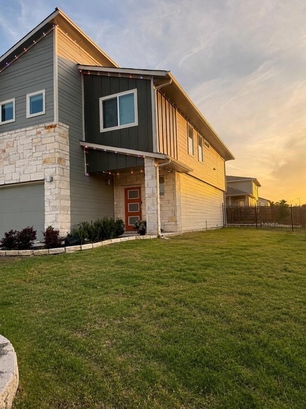 Photo - 10924 Meris Ln