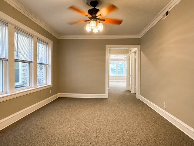 Photo - 6327 N Oakley Ave Unidad 1