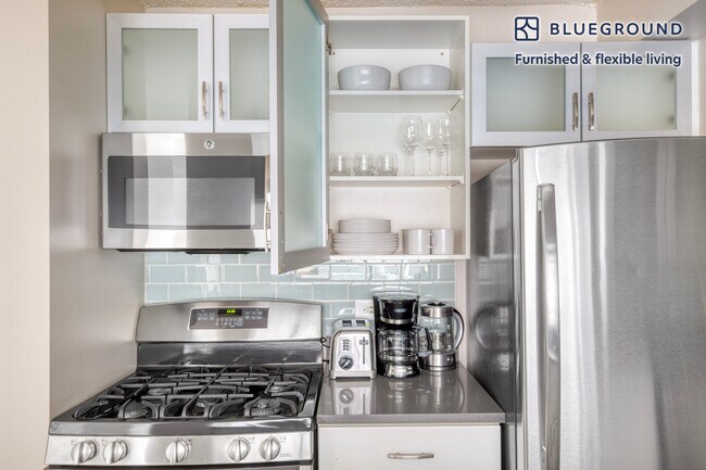 Photo - 189 W 89th St Unit FL8-ID1048