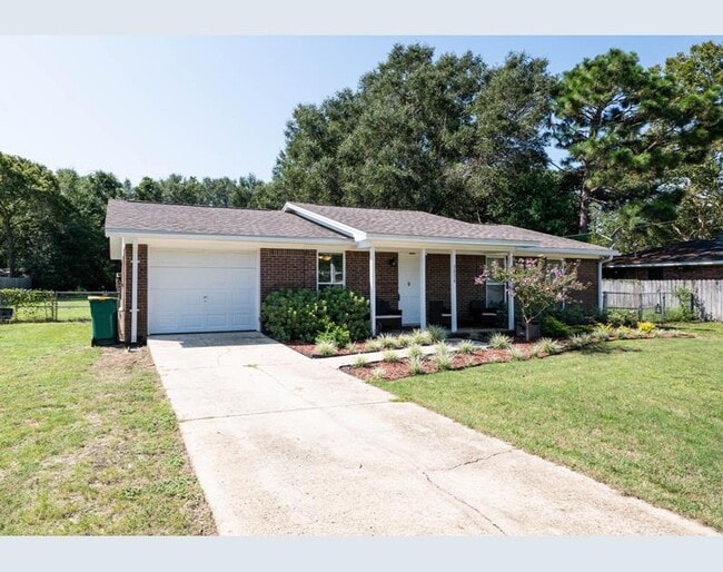 Photo - 3034 Stillwell Blvd