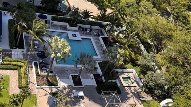 Photo - 4000 Island Blvd Unidad 4000 Island Blvd 1703