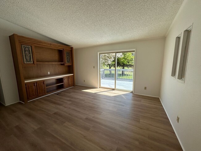 Photo - 3 Bed Manufactured Home For Rent In Odell