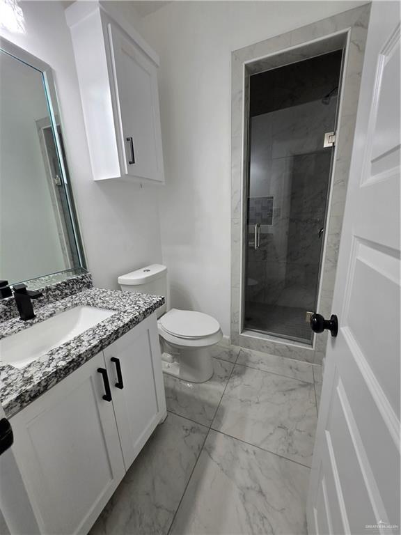 Photo - 4 W Woodson Dr Unit 1