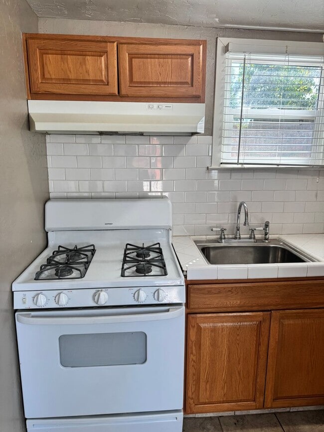 Photo - 1324 N Farris Ave Unit 1324 N Farris #C