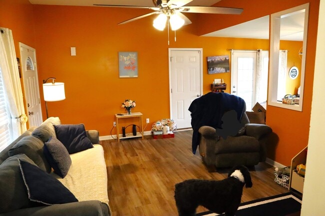 Photo - 1023 Rueland Dr Casa