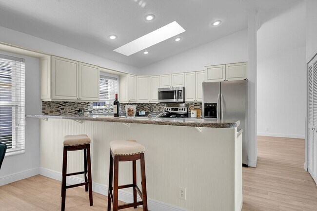 Photo - 7305 Marsh Terrace