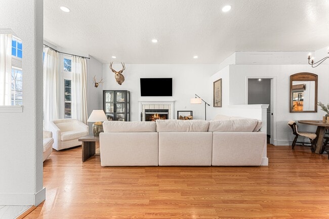 Photo - 2301 N Yonkers Ln