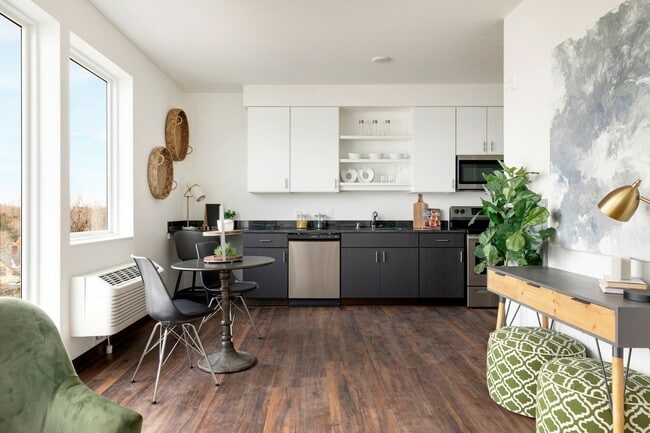Photo - Rym Apartments