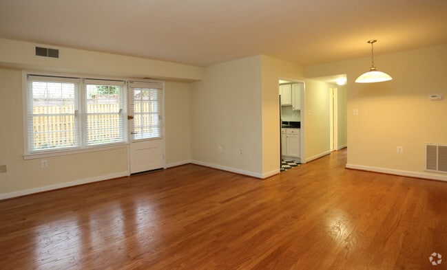 Sumner Highlands Apartments