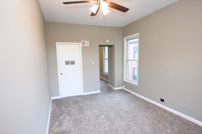 Photo - 237 E Whittier St Unidad 237 E Whittier