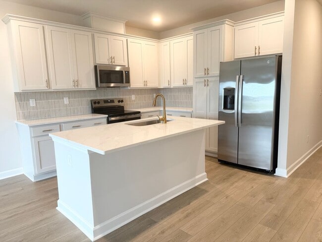 Photo - 738 Ebb Tide Rd