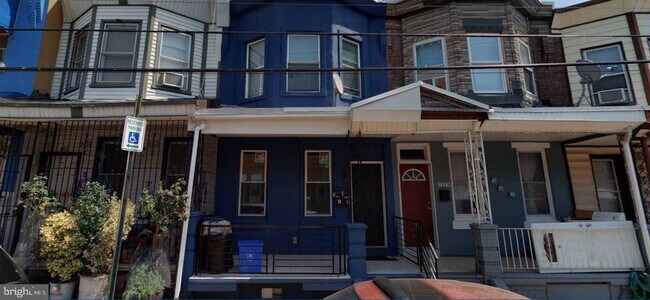 Photo - 3331 N Howard St