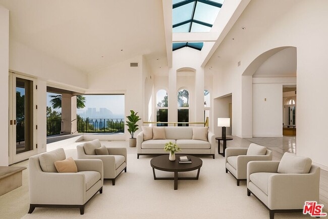 Photo - 1136 Calle Vista Dr