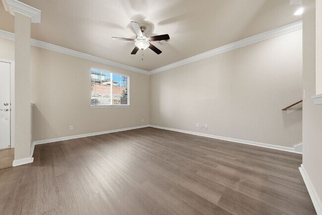 Photo - 669 Mission De Oro Dr