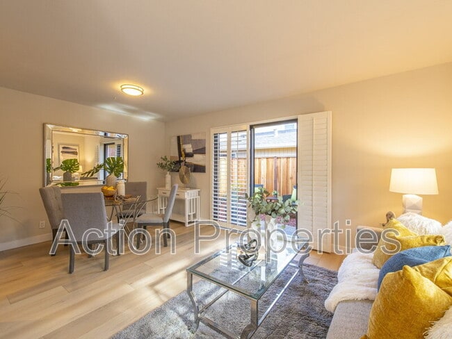 Photo - 578 Vista Ave