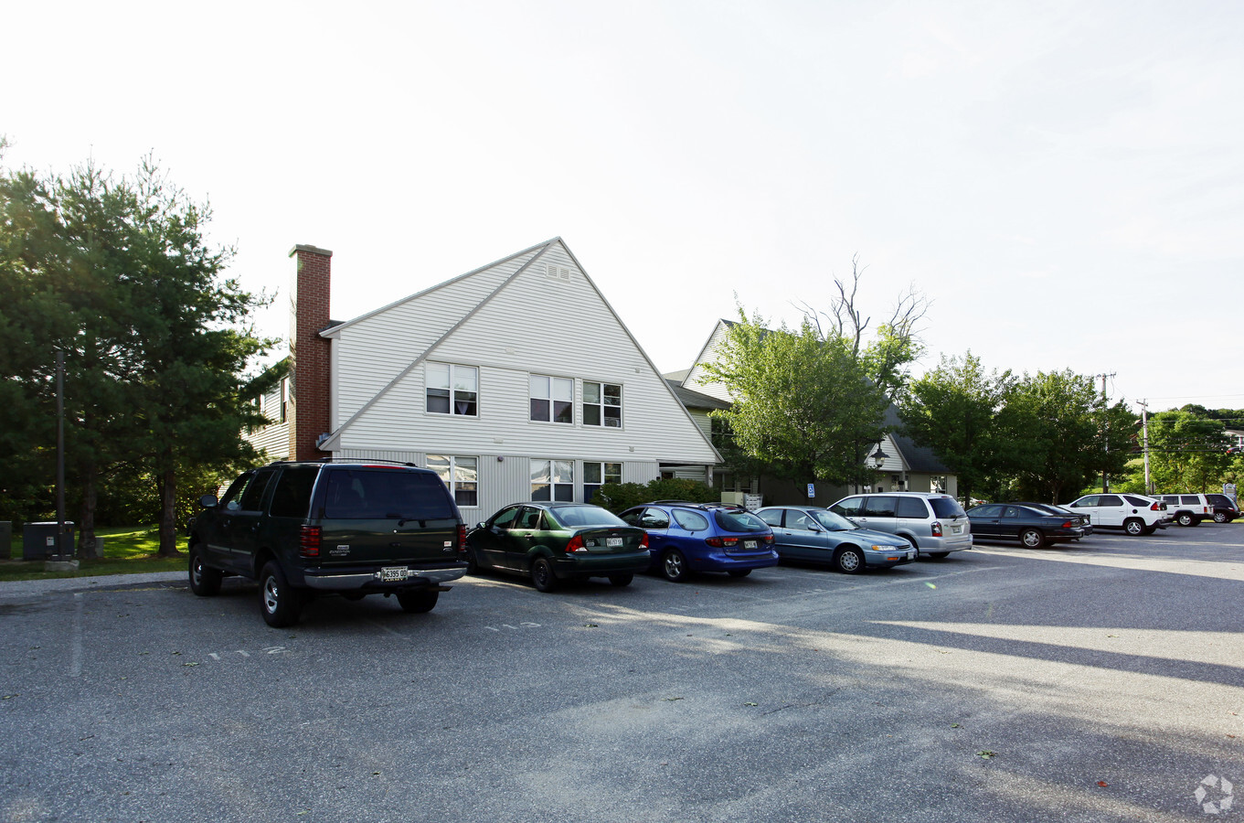 Photo - Riverbend Estates Apartments