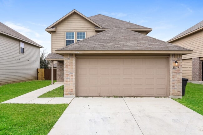 Photo - 10719 Goose Way House