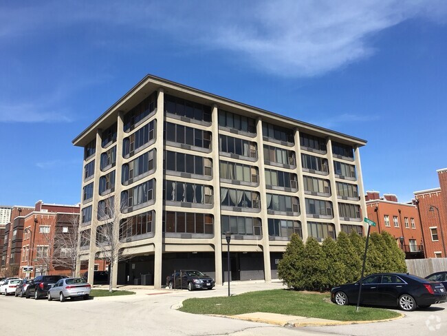 Building Photo - 345 E Eastgate Pl Unit 203 Rental