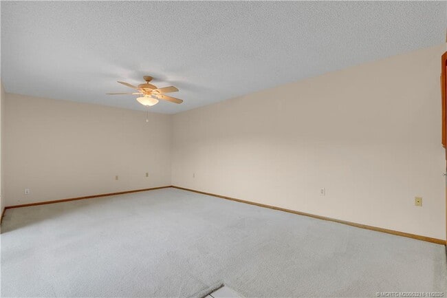 Photo - 5662 SE Windsong Ln