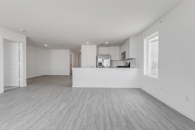 Photo - 6655 Orange Daylily Ln