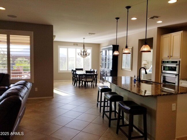 26881 W Utopia Rd