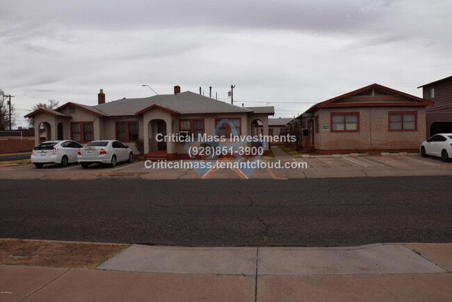 Building Photo - 405 W Oak St Unit G