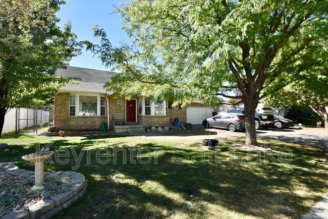 Photo - 1227 W 1835 N