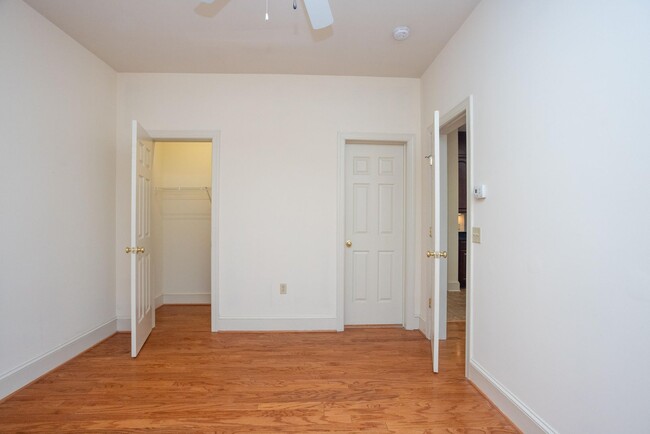 Photo - Leo's Path #1F Unit Leo's Path - 1F