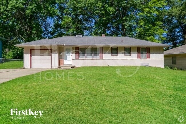 Building Photo - 8404 Ditman Ave Rental