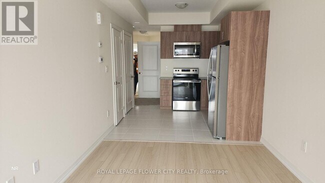 Photo - 155 Tapscott Rd