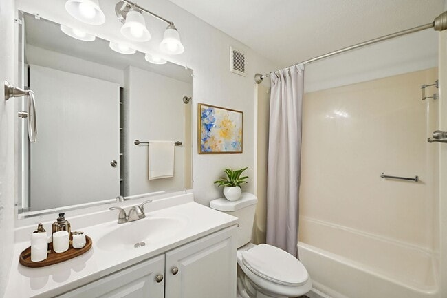 Photo - Royal Glen ~ Boutique Cottage Style Living Meets Hassle Free Leasing