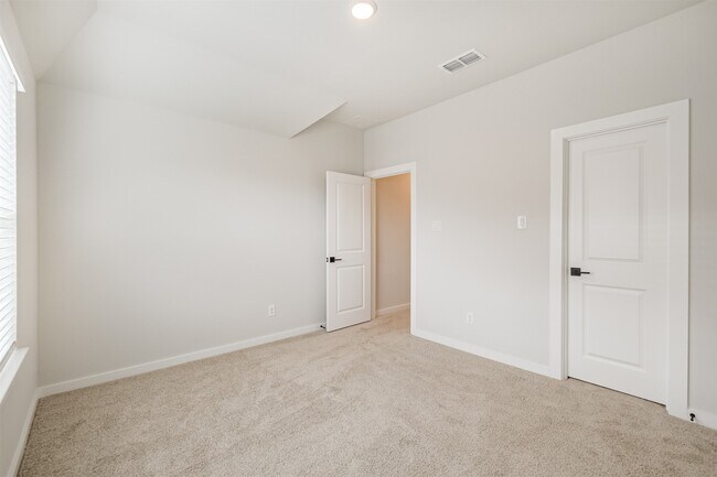 31430 Warm Kindling Wy