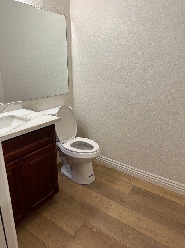 Photo - 1893 Cherokee Dr