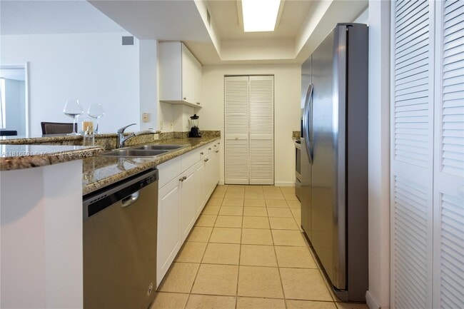 Photo - 19501 W Country Club Dr Unit 2210