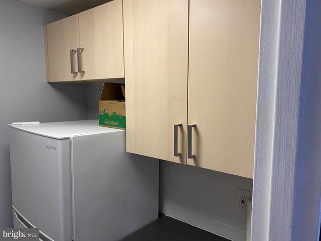 Photo - 2141 I St NW Unidad 607