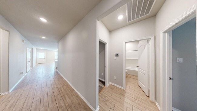 Photo - 714 Cobalt Crest Ln