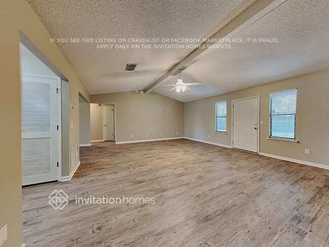 Photo - 4502 Crosstie Rd S