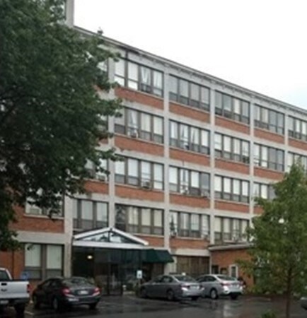 60 N Main St Unit 105