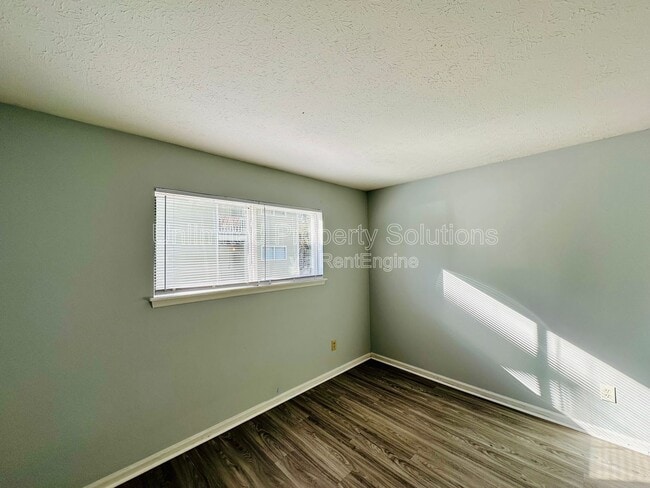 Photo - 209 Sunn Aire Ct Unit A